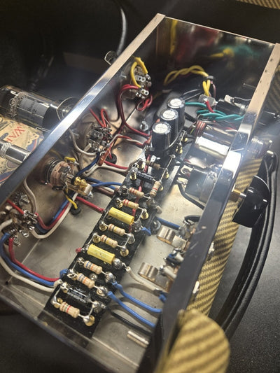 Build an amp with ANDY WOOD! - Amp Building Class - 5F1 Tweed Champ Style Tube Amp!